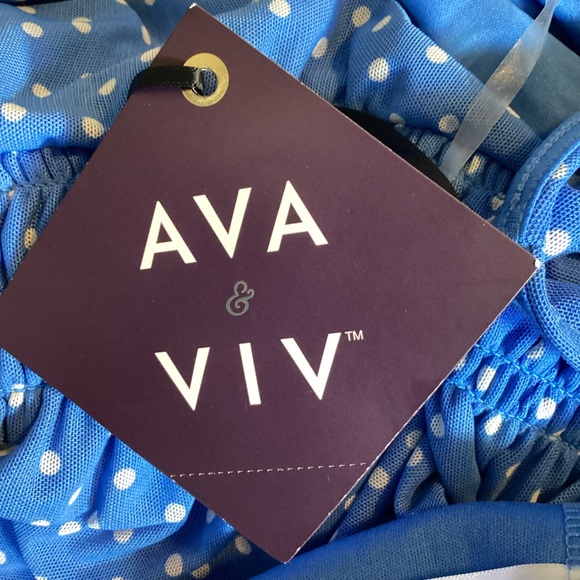 Ava & Viv Blue Blouse With White Polka Dots Size 1X NWT - Picture 7 of 9